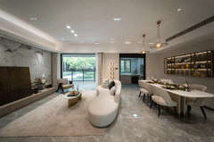 同时以下前提的阳台（含封锁阳台）